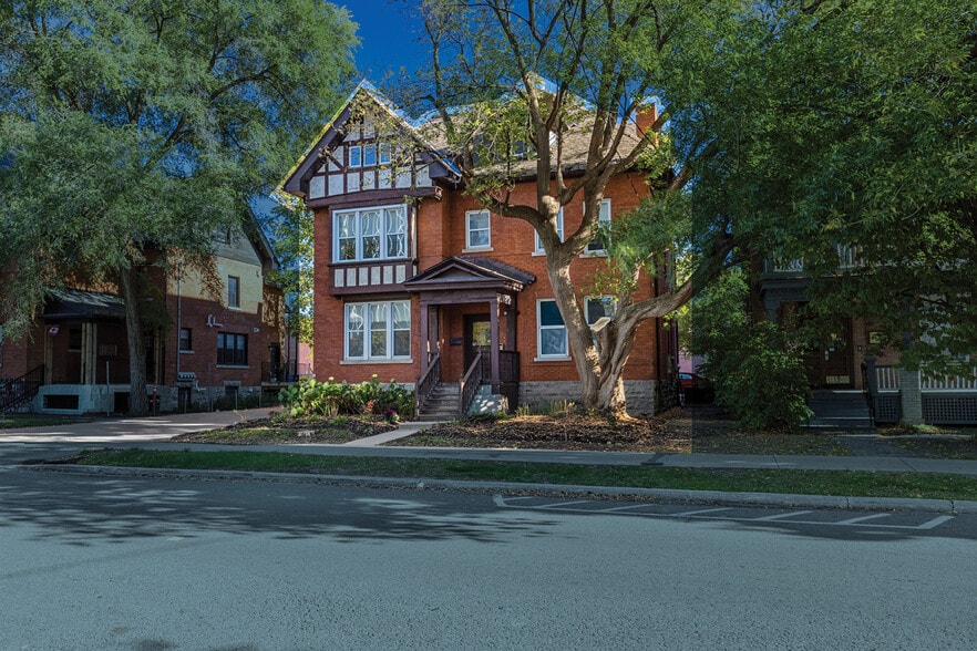 226 Argyle Ave, Ottawa, ON à vendre - Photo du bâtiment - Image 3 de 22