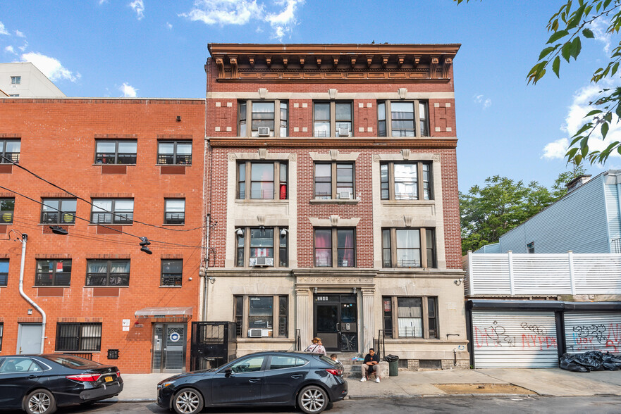 2248 Bassford Ave, Bronx, NY for sale - Building Photo - Image 1 of 1