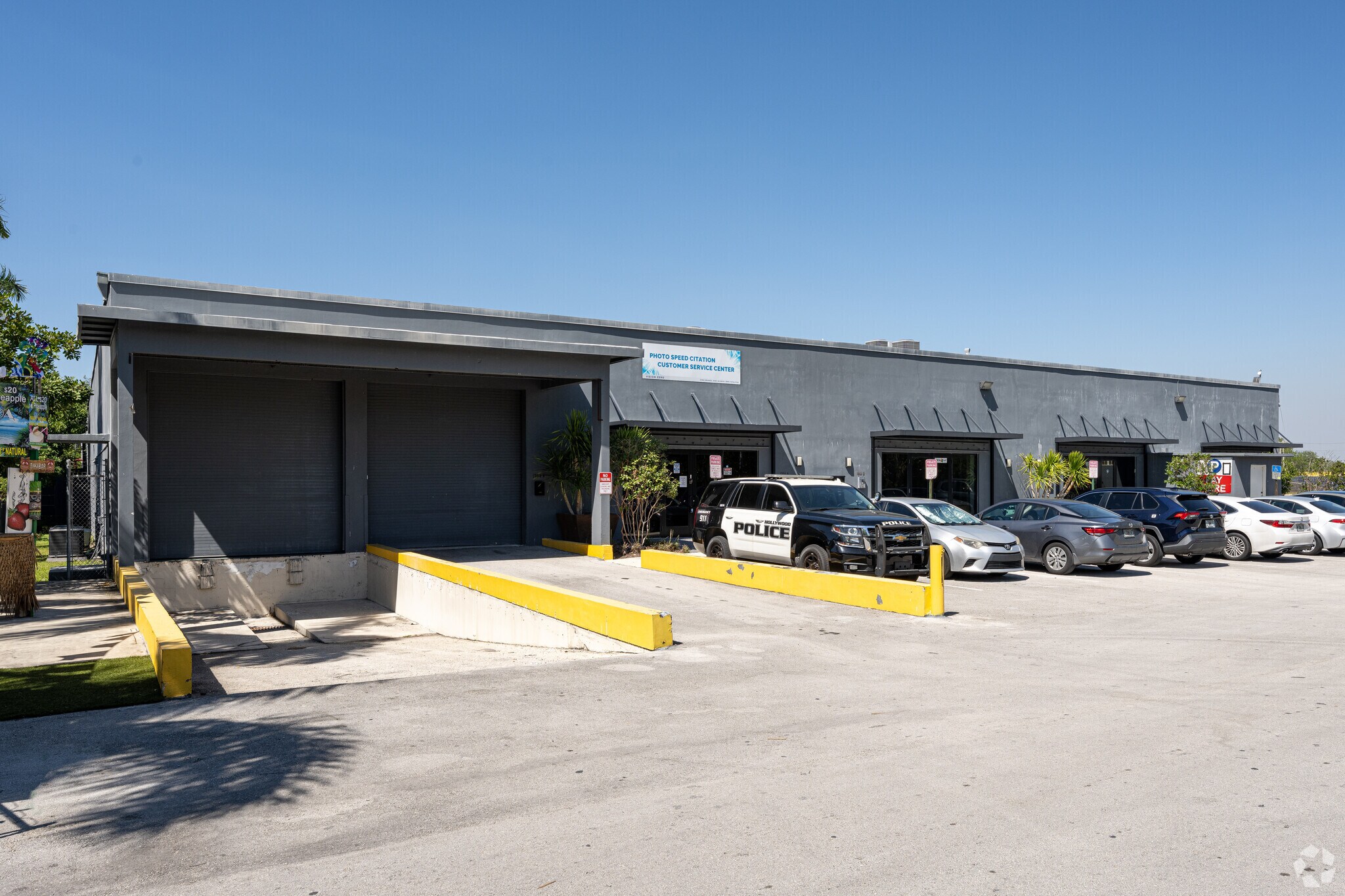 1954 N 30th Rd, Hollywood, FL for lease Primary Photo- Image 1 of 26