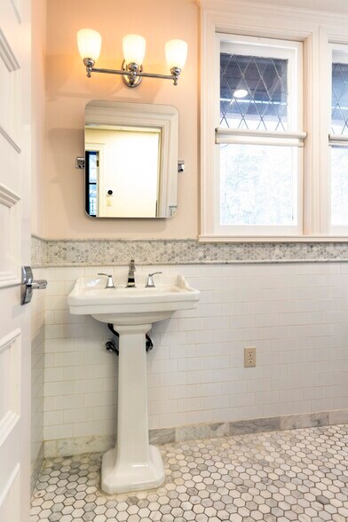 703 W 7th Ave, Spokane, WA à vendre - Photo du bâtiment - Image 3 de 13