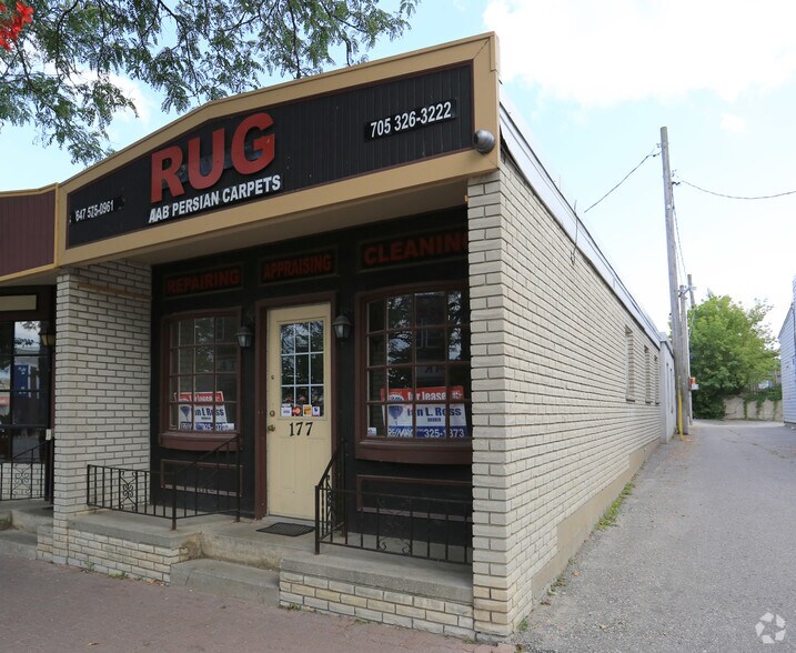 177 Mississaga St E, Orillia, ON à louer - Photo principale - Image 1 de 2