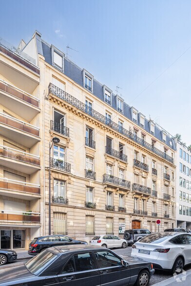 26 Rue Brunel, Paris for lease - Building Photo - Image 2 of 3