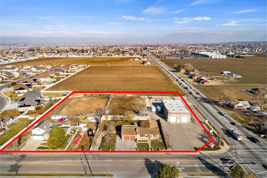 2016 W 2300 N, Clinton, UT à vendre - Photo du bâtiment - Image 2 de 7
