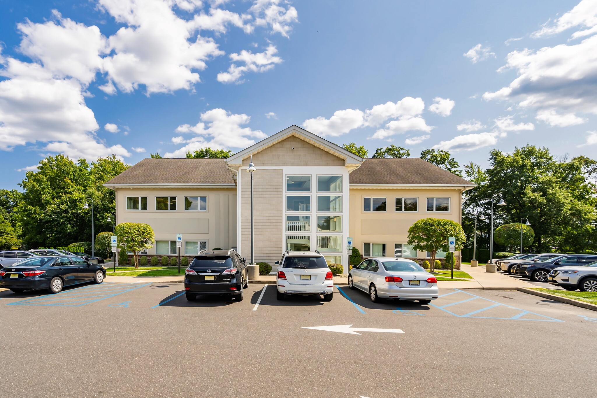 226 Middle Rd, Hazlet, NJ for lease Building Photo- Image 1 of 15