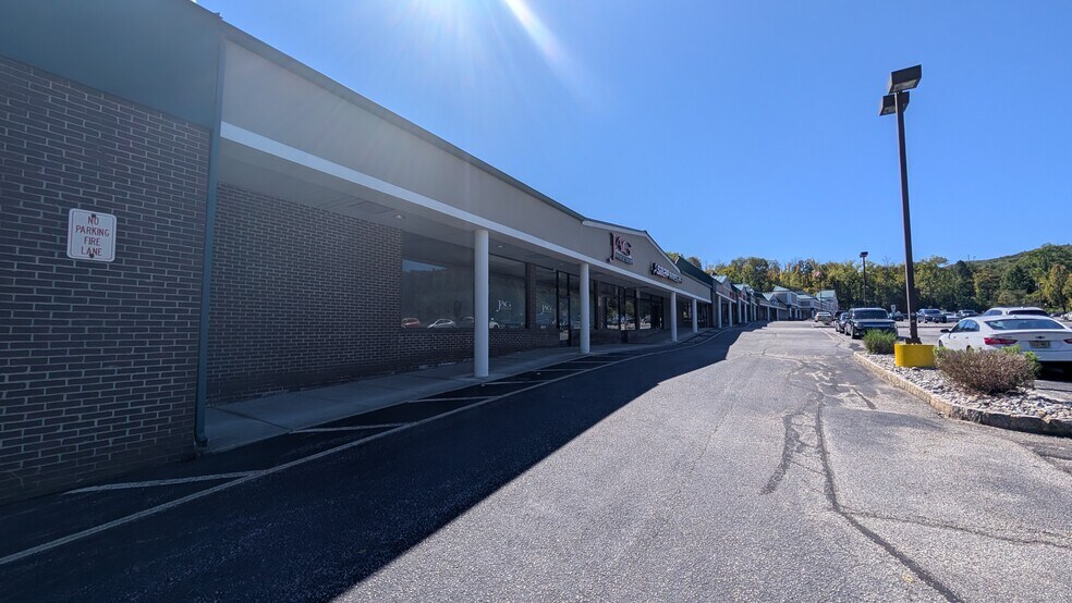 530 Rte 515, Vernon, NJ à louer - Photo du bâtiment - Image 2 de 8