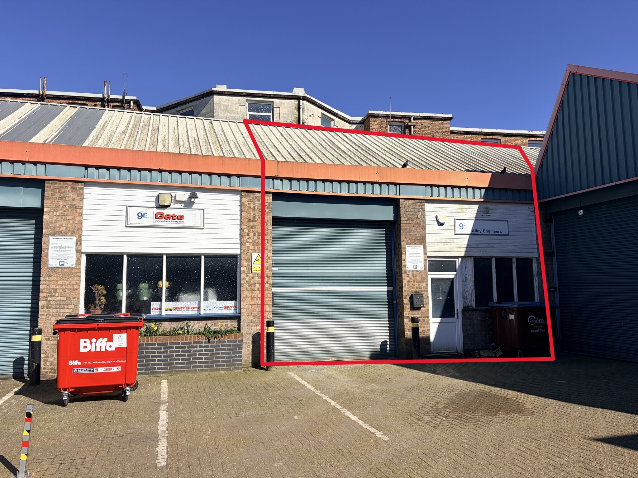 Leagrave Rd, Luton for lease Interior Photo- Image 1 of 2