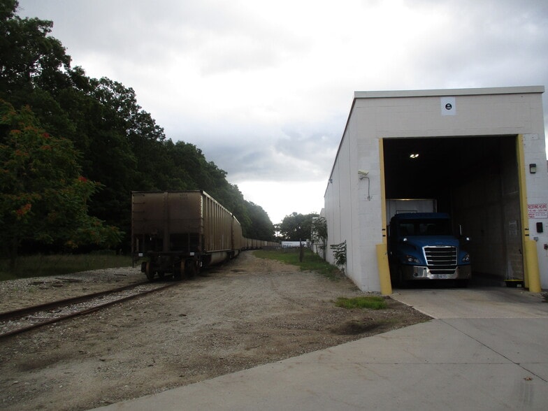 2800 Estes St, Norton Shores, MI for sale - Building Photo - Image 2 of 81