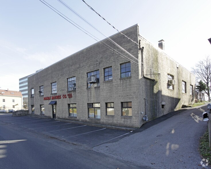 145 W Cedar St, Norwalk, CT for sale - Primary Photo - Image 1 of 2