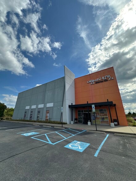 351 American Way, Cranberry Township, PA for sale - Building Photo - Image 3 of 11