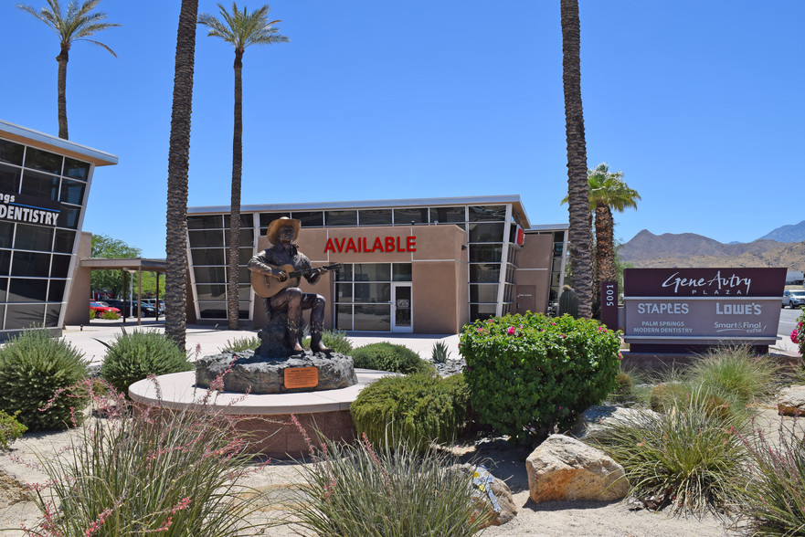 Gene Autry Trl, Palm Springs, CA à vendre - Photo du bâtiment - Image 1 de 1