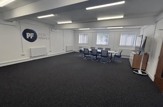 133-135 High St, Birmingham à louer Photo intérieure- Image 1 de 8