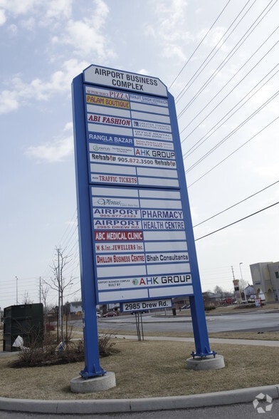 2985 Drew Rd, Mississauga, ON for sale - Building Photo - Image 2 of 33