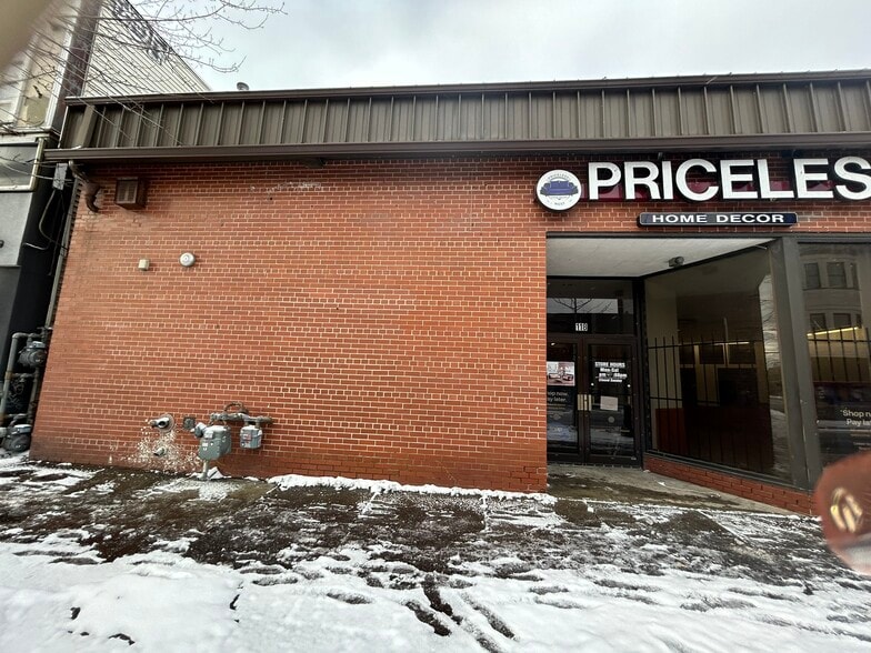 118 Grant St, Buffalo, NY for lease - Building Photo - Image 2 of 20