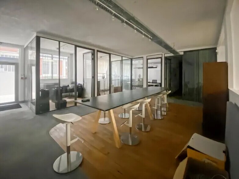 167 Avenue Victor Hugo, Paris for lease - Interior Photo - Image 2 of 8