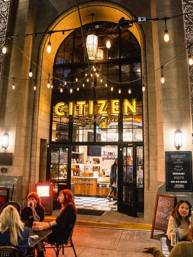 9355 Culver Blvd, Culver City, CA for lease - Building Photo - Image 2 of 4