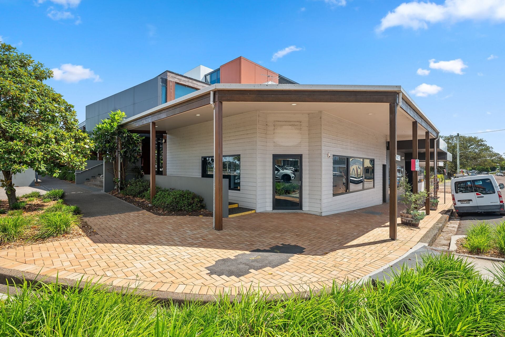 28-32 King St, Raymond Terrace à louer Photo principale- Image 1 de 5