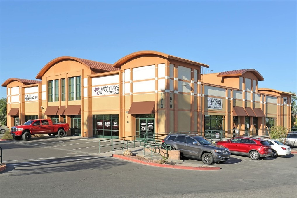 1510 W Horizon Ridge Pky, Henderson, NV for sale Primary Photo- Image 1 of 23