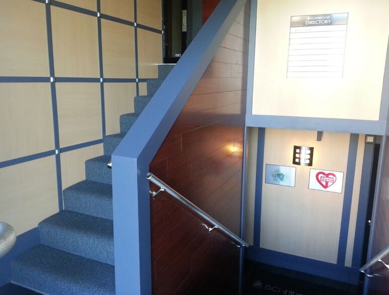 150 Farmington Lane portefeuille de 2 propriétés à vendre sur LoopNet.ca - Photo intérieure - Image 3 de 3