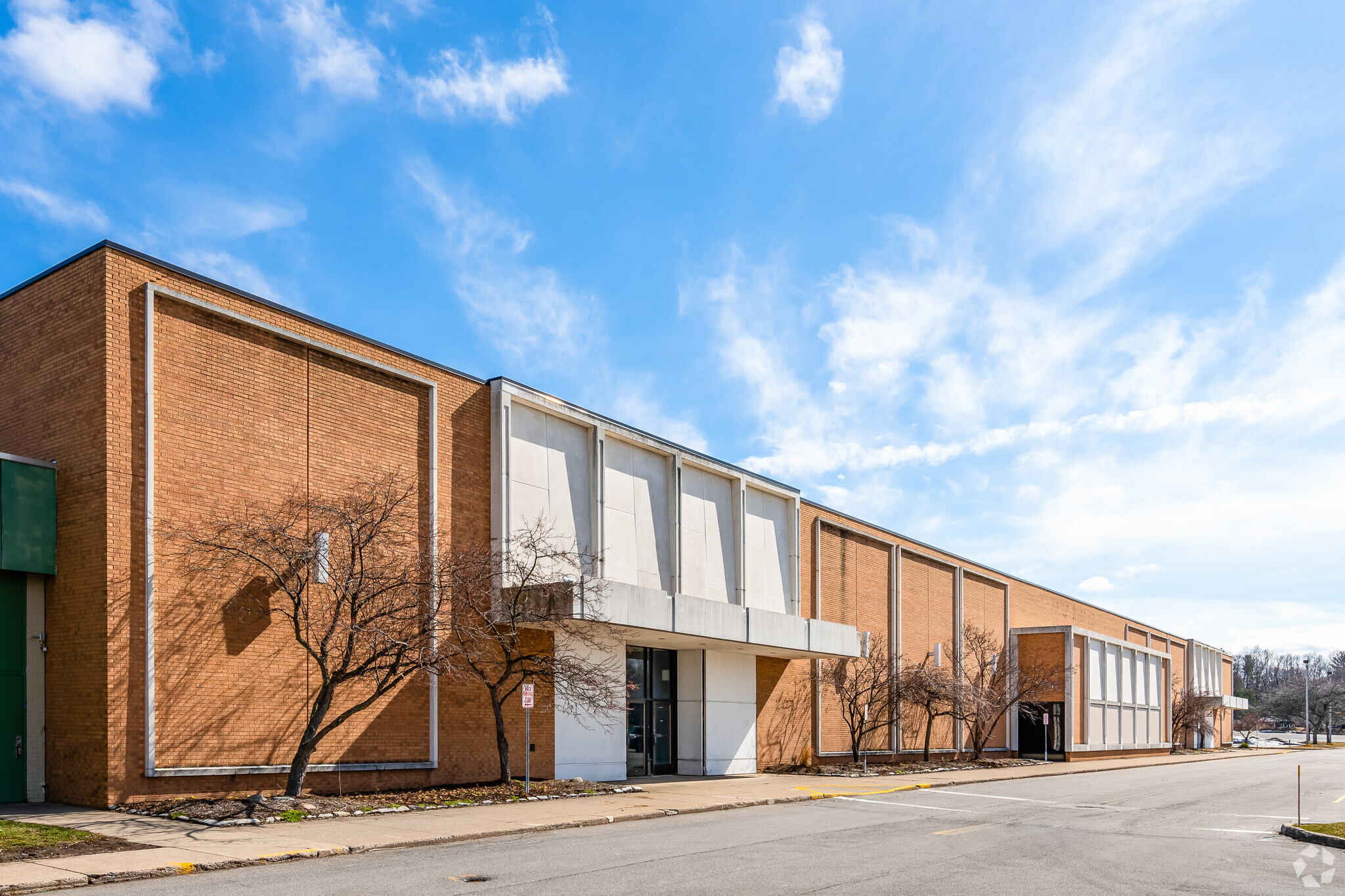 317 Greece Ridge Center Dr, Rochester, NY for sale Primary Photo- Image 1 of 1