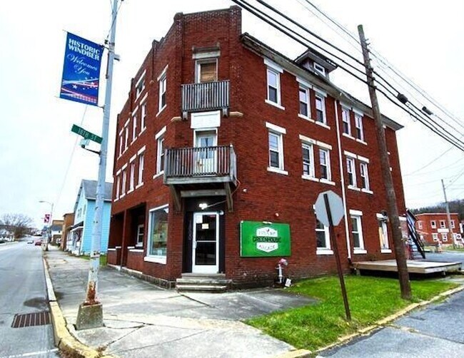 More details for 1800 Graham Ave, Windber, PA - Retail for Lease