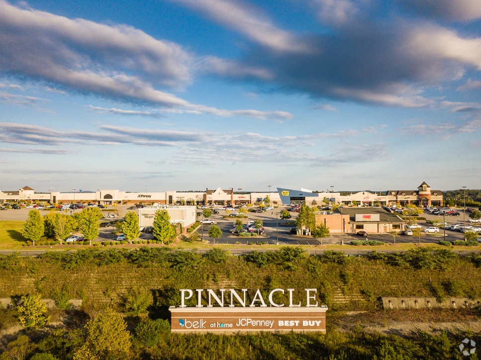 5000-5084 Pinnacle Sq, Birmingham, AL for lease Primary Photo- Image 1 of 23