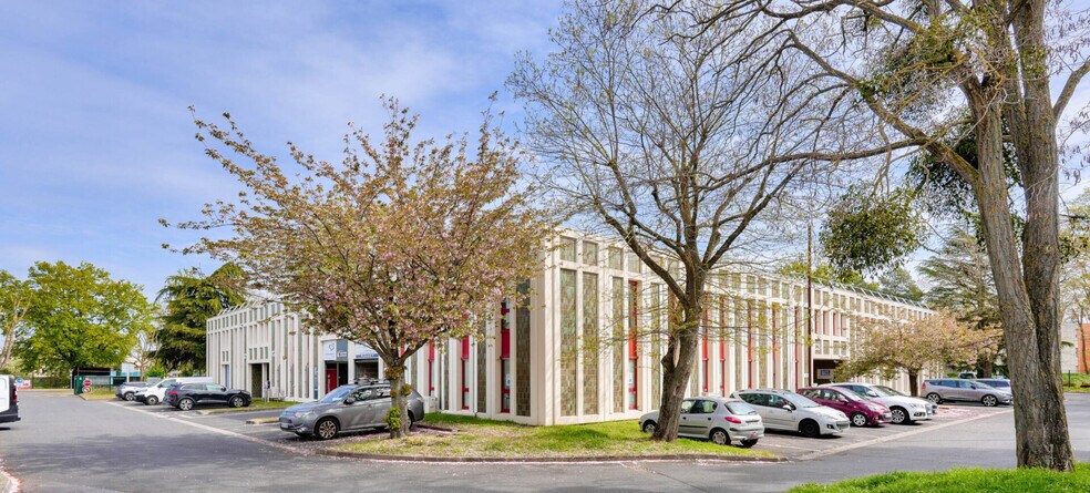 4 Avenue Du Gros Chene, ÉRAGNY à louer - Photo principale - Image 1 de 1