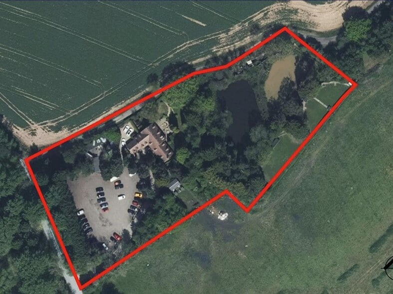 Brockhill Ln, Redditch for sale - Building Photo - Image 1 of 18