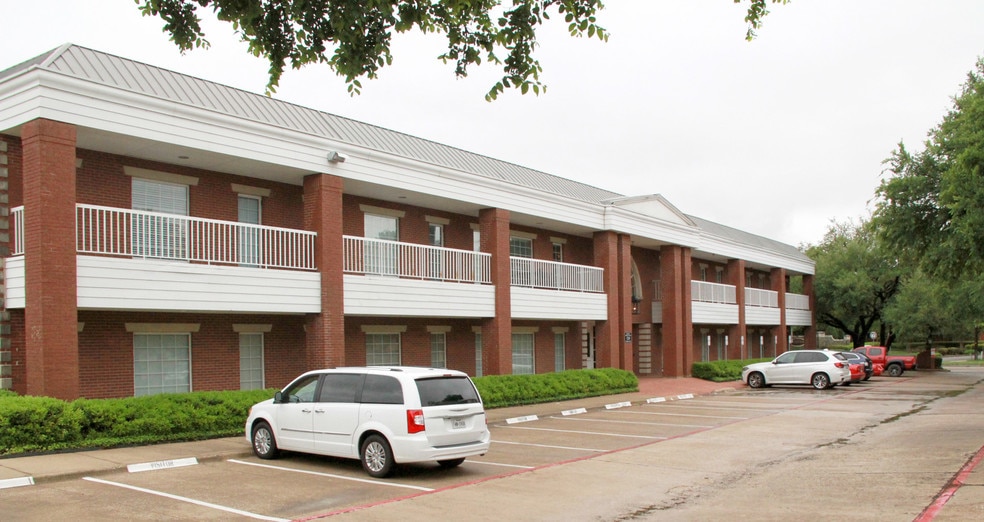 17103 Preston Rd, Dallas, TX for lease - Building Photo - Image 2 of 17