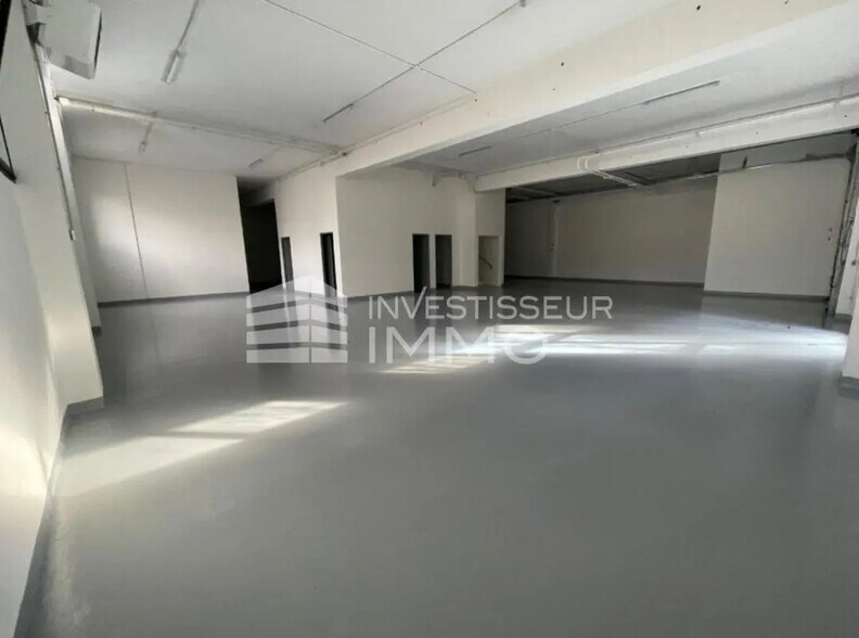 Flex dans Nanterre à louer - Photo intérieure - Image 2 de 10