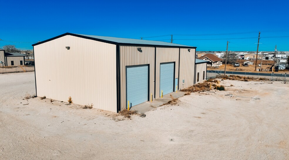 3007 W County Road 130, Midland, TX à louer - Photo du bâtiment - Image 3 de 32