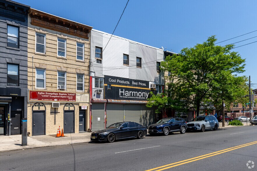 1801-1803 Flatbush Ave, Brooklyn, NY à vendre - Photo du bâtiment - Image 1 de 22