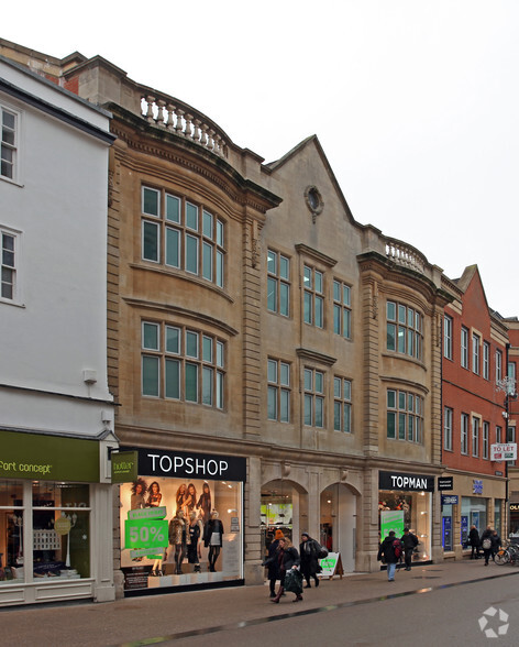 Queen St, Oxford à louer - Photo du bâtiment - Image 2 de 5