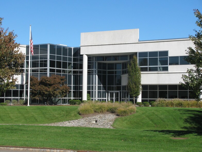 15 Vreeland Rd, Florham Park, NJ à louer - Photo du bâtiment - Image 2 de 8