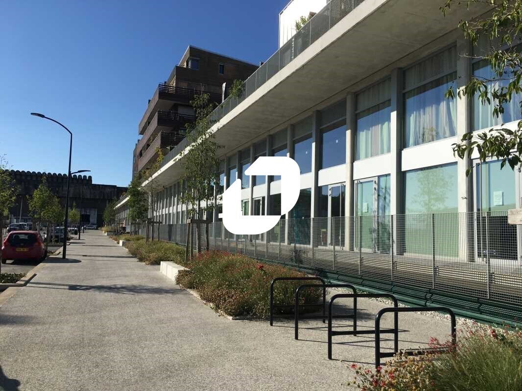 Office in Bordeaux for sale Building Photo- Image 1 of 6