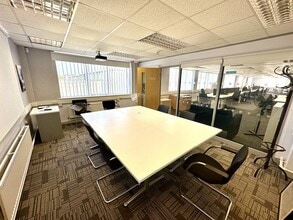 Palmerston Rd, Barry for lease Interior Photo- Image 2 of 10