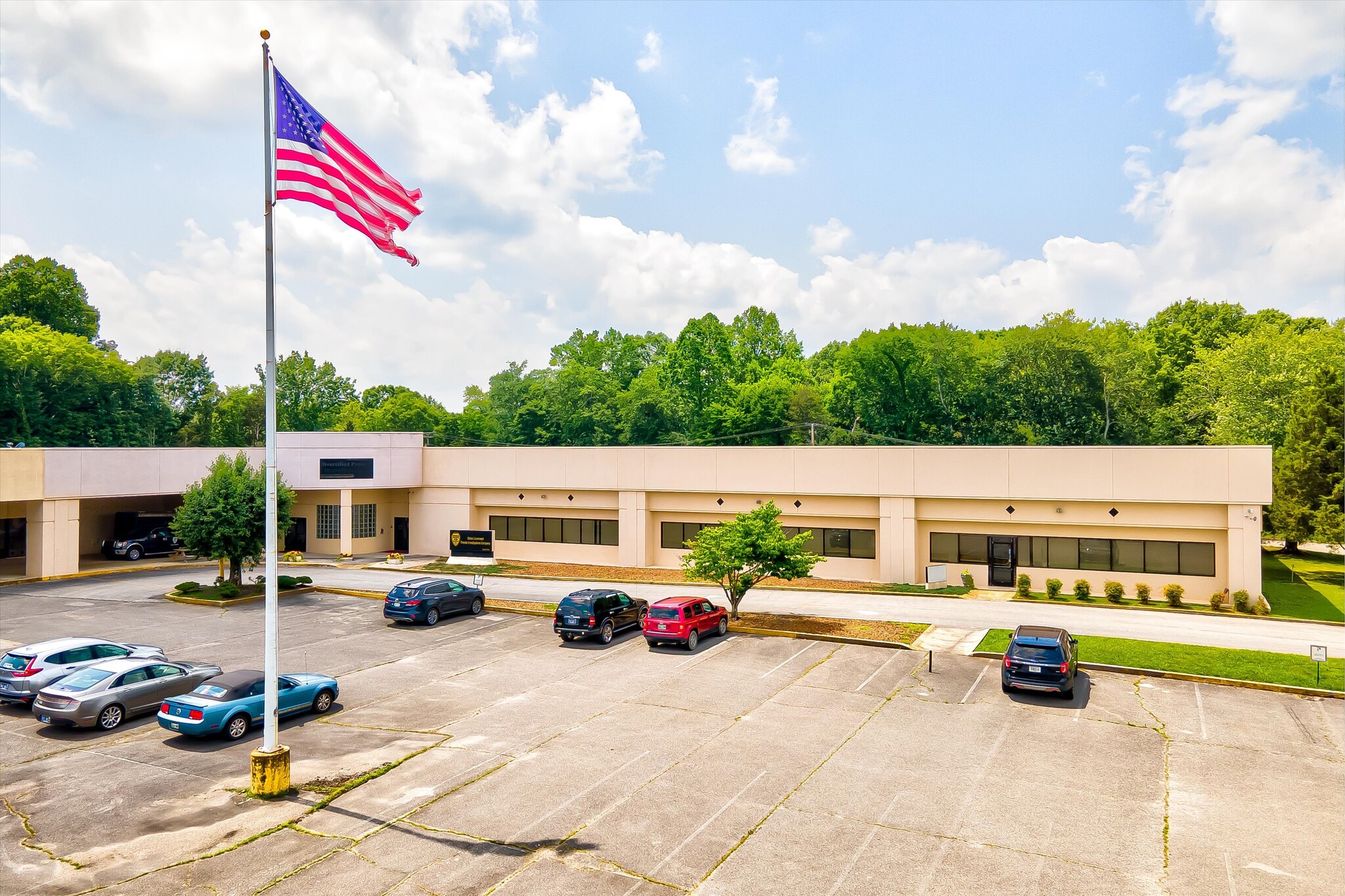 1059 E Tri County Blvd, Oliver Springs, TN for sale Building Photo- Image 1 of 1