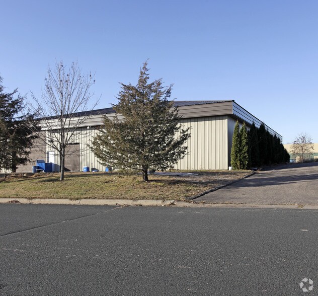 1401 Beaudry Blvd, Hudson, WI à vendre - Photo du bâtiment - Image 2 de 4