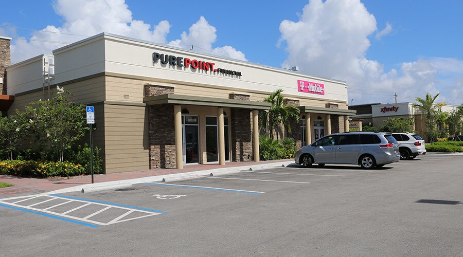 1590-1600 N Federal Hwy, Fort Lauderdale, FL à louer - Photo du bâtiment - Image 2 de 4