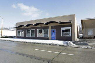 Plus de détails pour 8131-8133 Wornall Rd, Kansas City, MO - Commerce de détail à louer