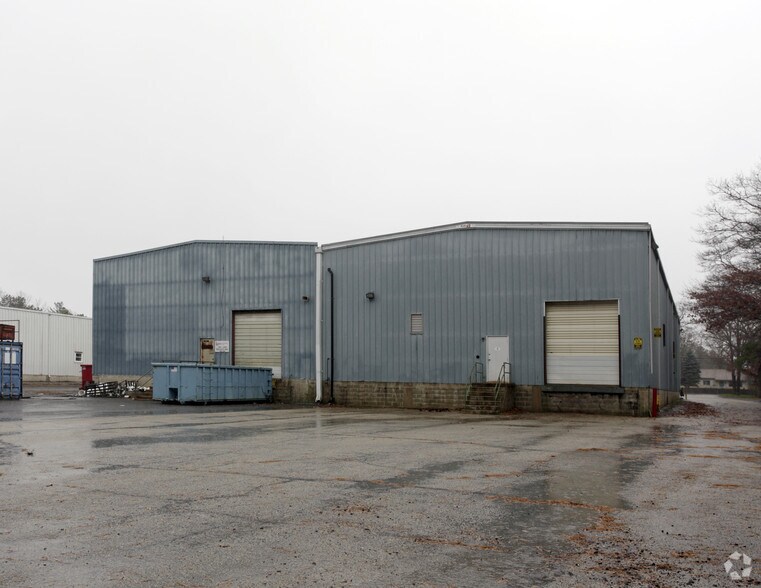 6754 Washington Ave, Egg Harbor Township, NJ à louer - Photo du bâtiment - Image 2 de 6