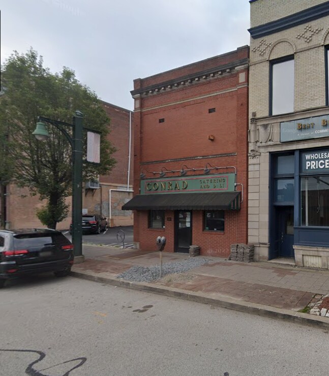 More details for 504 E 8th Ave, Homestead, PA - Retail for Sale
