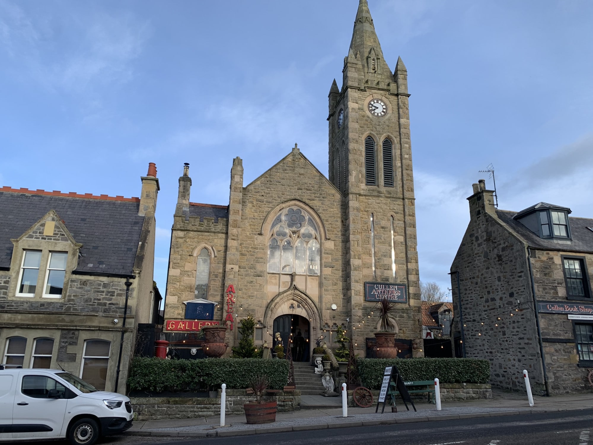 5-7 Seafield St, Cullen for lease Primary Photo- Image 1 of 2