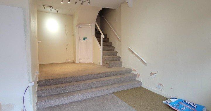 90 High St, Knaresborough à vendre - Photo du bâtiment - Image 3 de 7