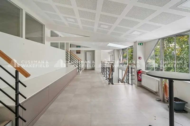 14 Impasse Mousset, Paris for lease - Interior Photo - Image 3 of 15