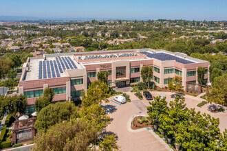 800 Corporate Dr, Ladera Ranch, CA - AÉRIEN  Vue de la carte - Image1