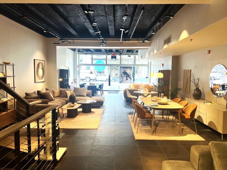 3342 M St NW, Washington, DC for sale - Building Photo - Image 3 of 20