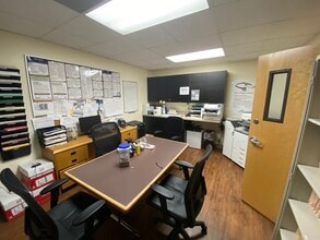 1544 Kuser Rd, Hamilton, NJ for lease Interior Photo- Image 2 of 8