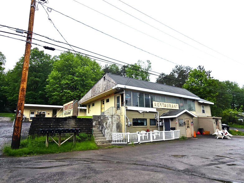 7949 New Floyd Rd, Rome, NY à vendre - Photo principale - Image 1 de 5