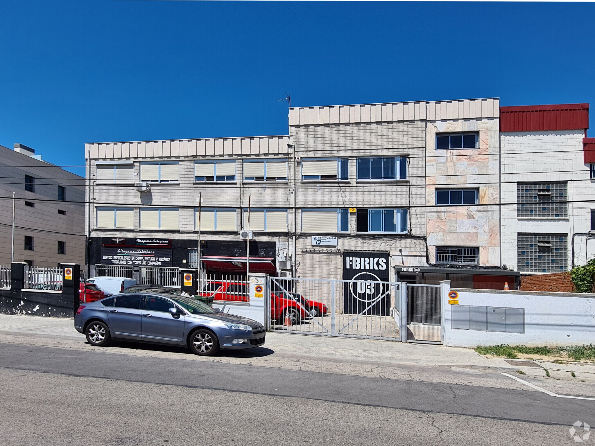 Calle las Fabricas, 3, Alcorcón, Madrid for lease Primary Photo- Image 1 of 11