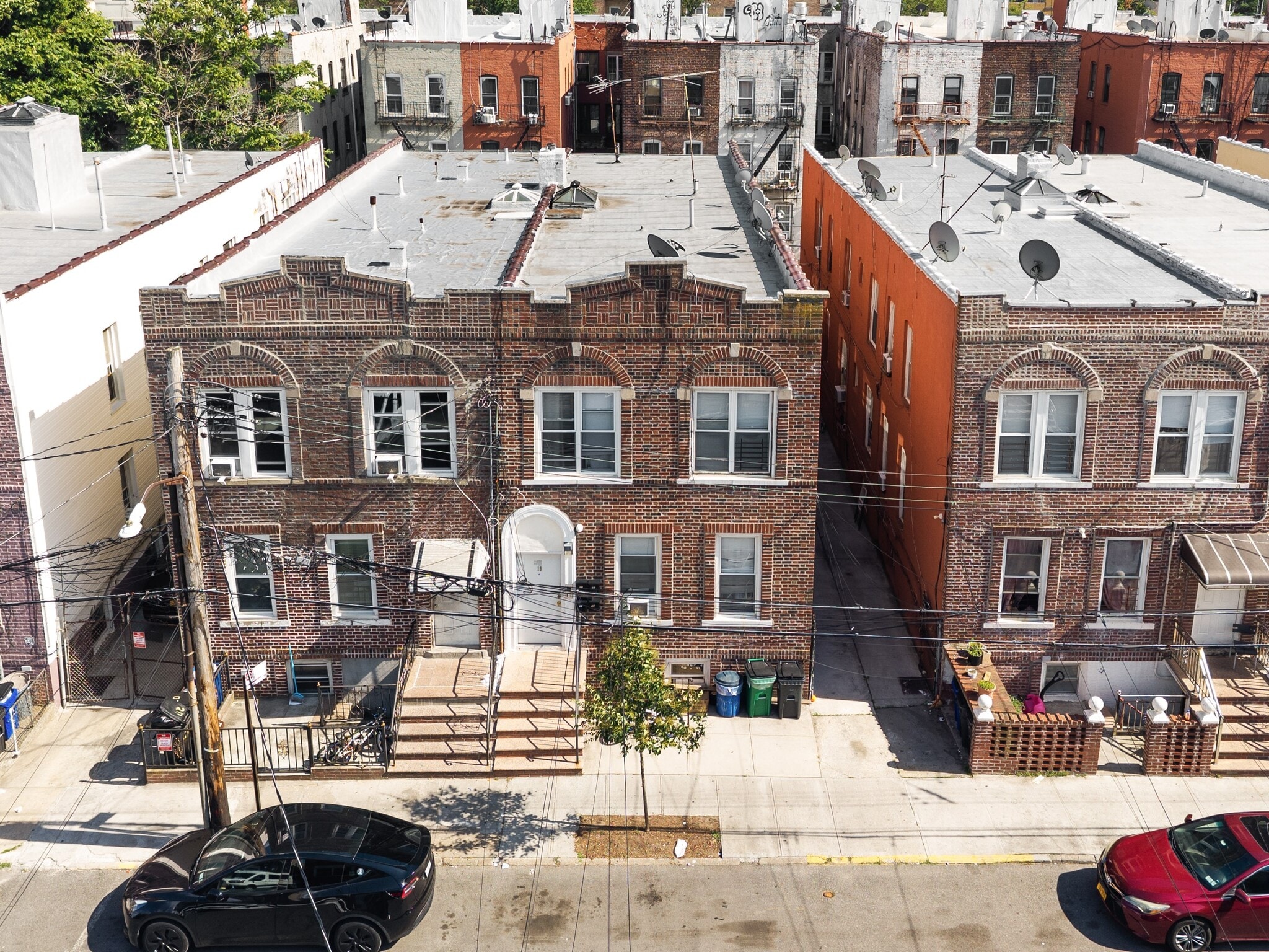 18 Brighton 4th Ter, Brooklyn, NY for sale Building Photo- Image 1 of 17